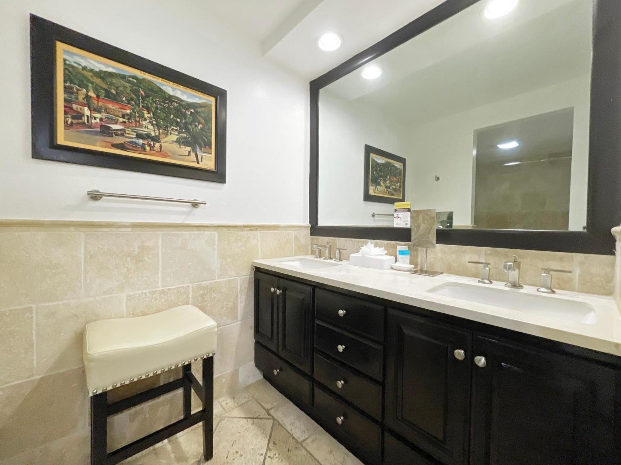 Catalina Courtyard Suites Avalon Exterior foto